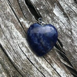 آویز قلبی سودالیت